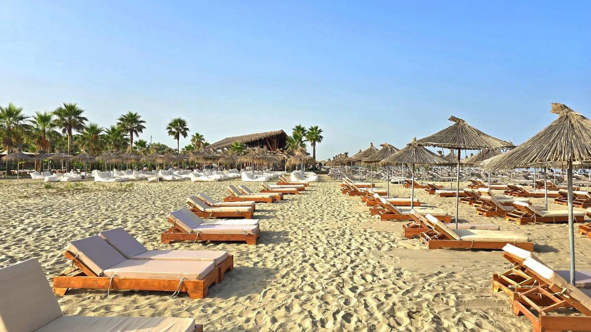 Lura 1 Holiday Villa - 220 Durres Albania