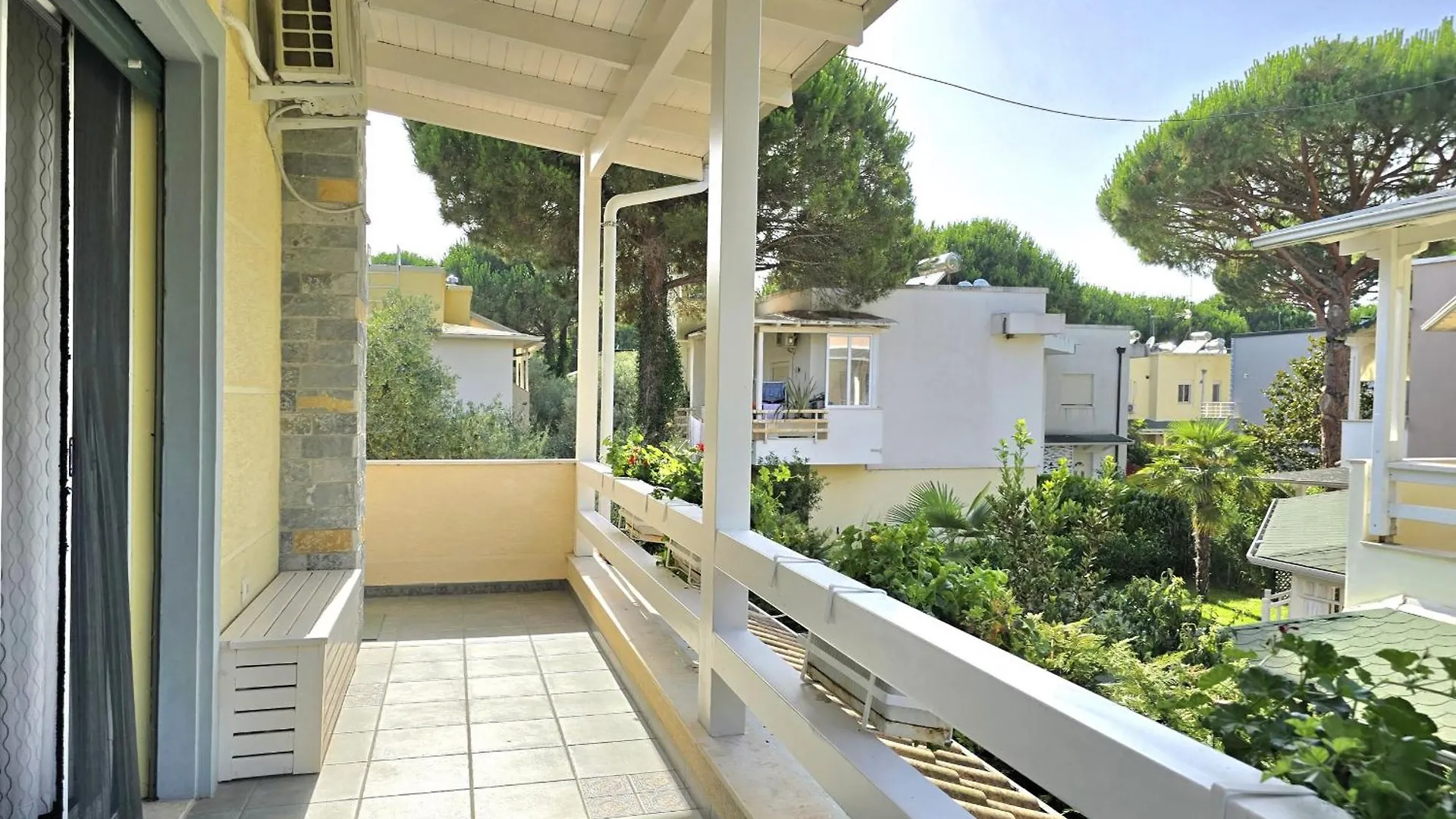 Lura 1 Holiday Villa - 220 Durres Albania