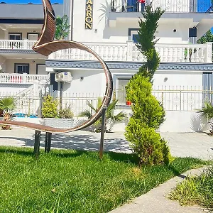 Villa Aaron, Durres